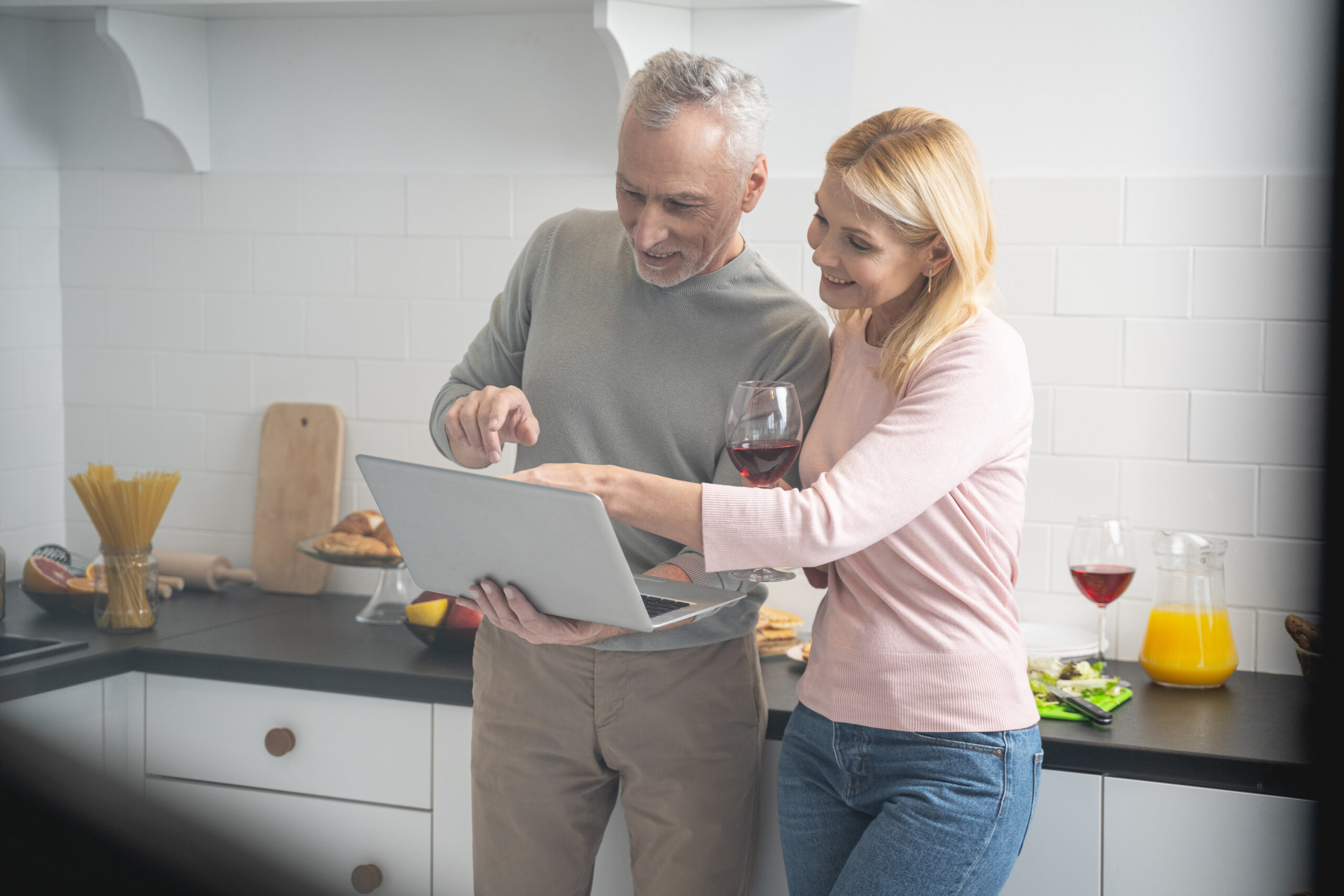 jack-and-dianne-in-kitchen