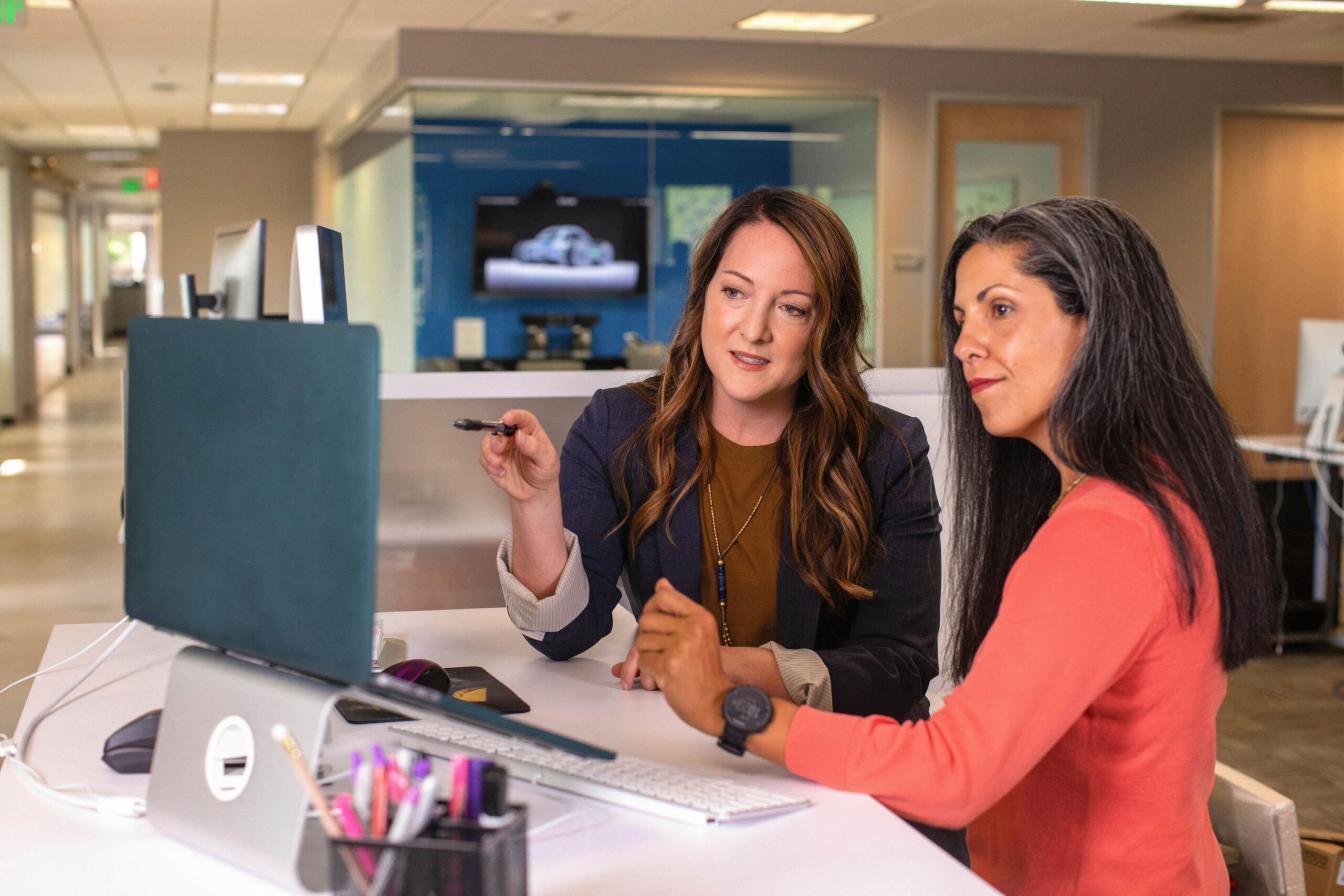 women in business meeting